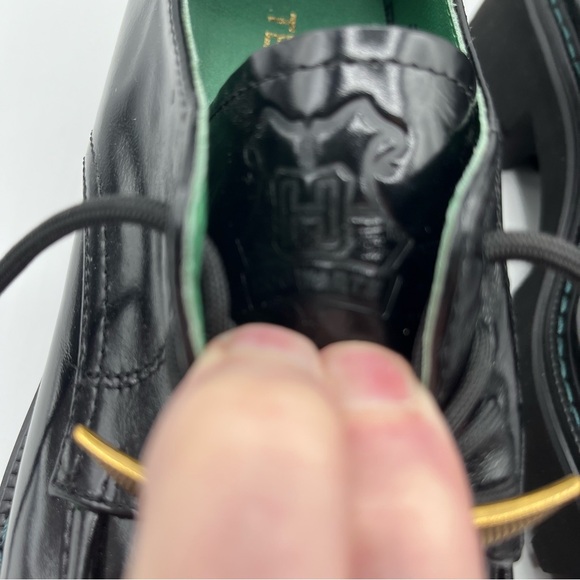 Newbella x Harry Potter NWT Slytherin Lace Up Platform Loafer Size 6.5 - Picture 8 of 12